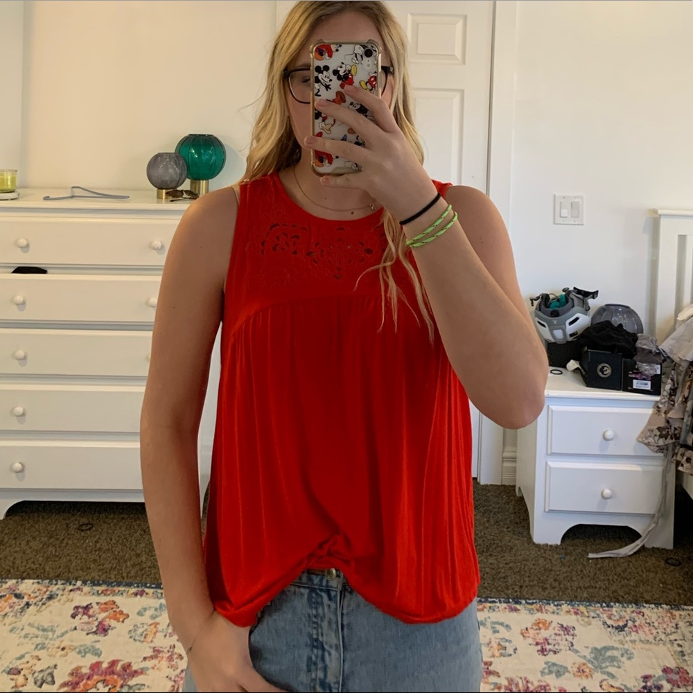 Red detailed tank